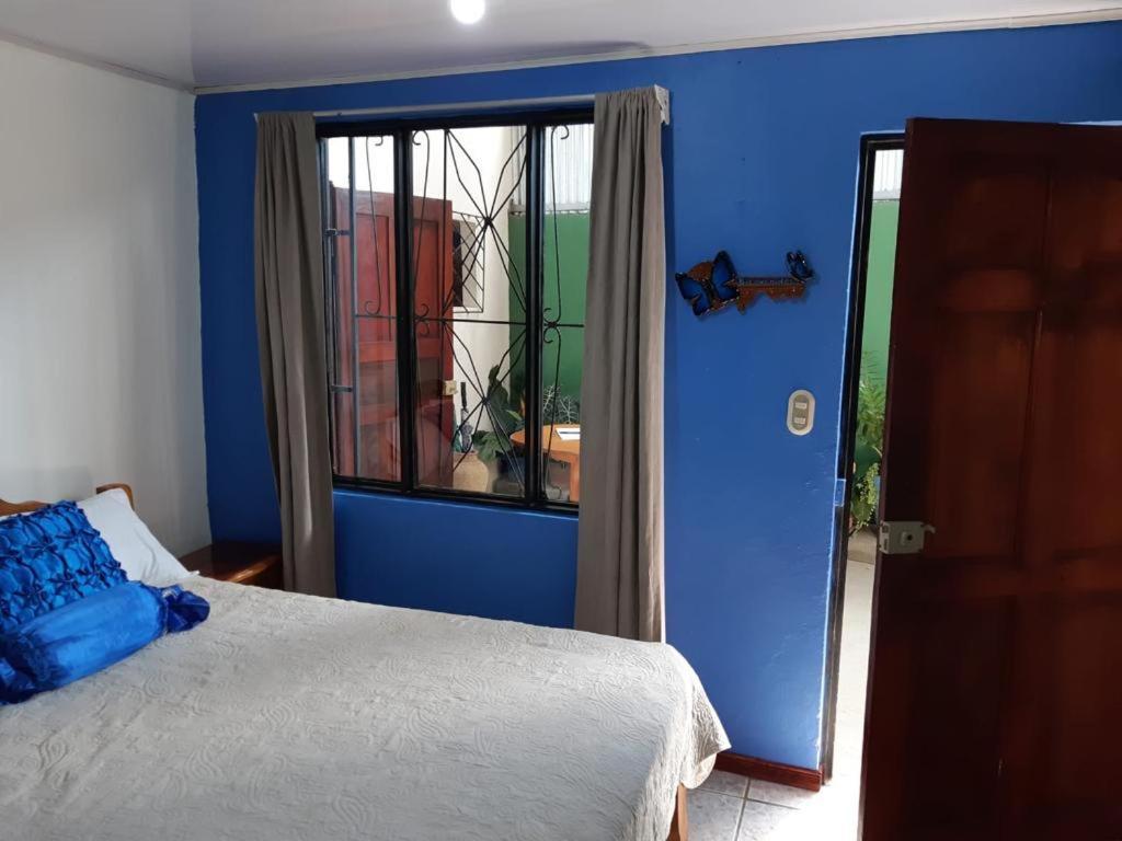 Cabinas Chazu #2 Quepos Exterior foto